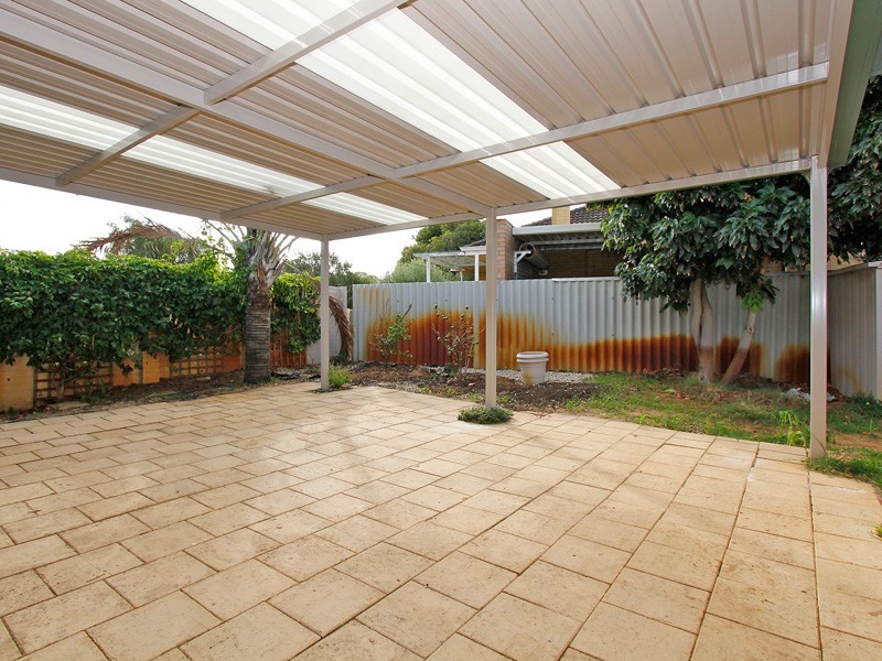 1 Butt Place, Orelia WA 6167