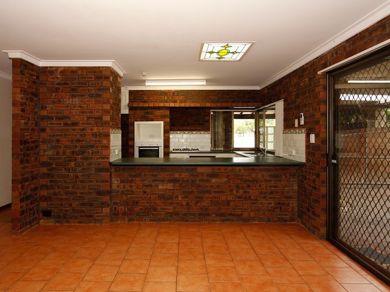 29 Swallow Drive, Yangebup WA 6164