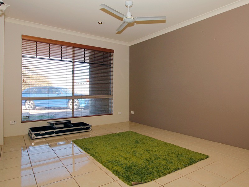 23 Mahogany Loop, Atwell WA 6164