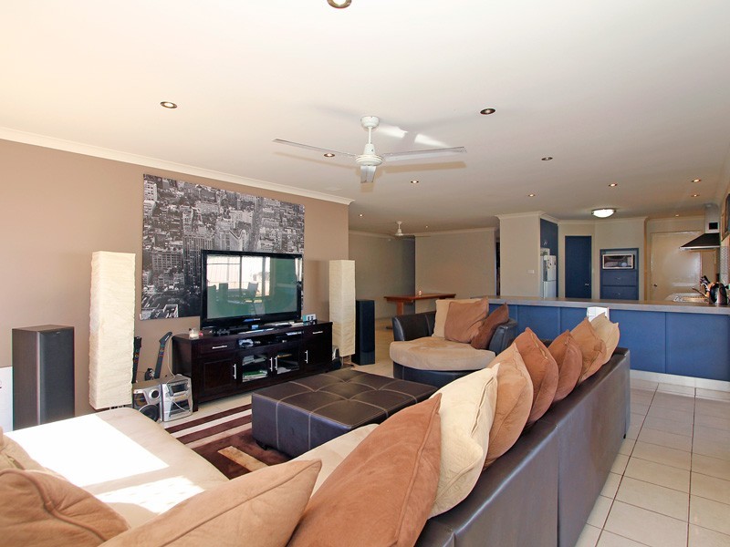 23 Mahogany Loop, Atwell WA 6164