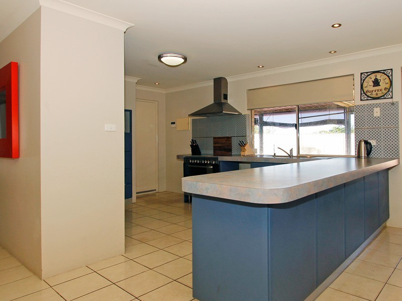 23 Mahogany Loop, Atwell WA 6164