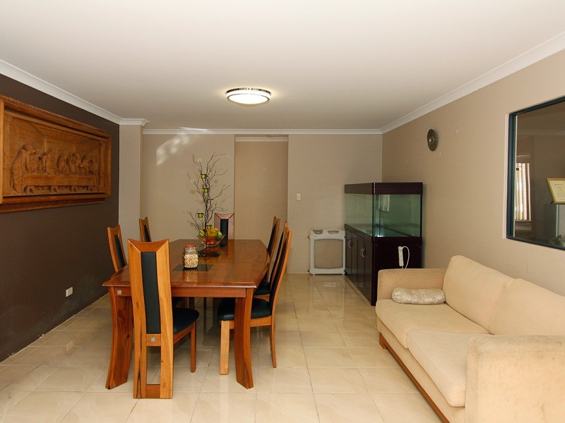 7 Montgomery Drive, Success WA 6164