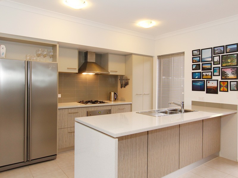 35/1 Pitta Corner, Success WA 6164