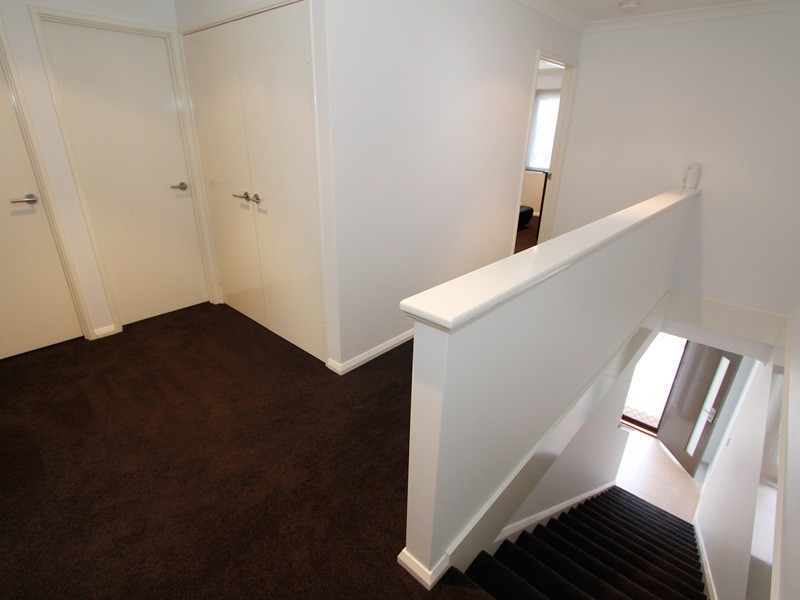 35/1 Pitta Corner, Success WA 6164