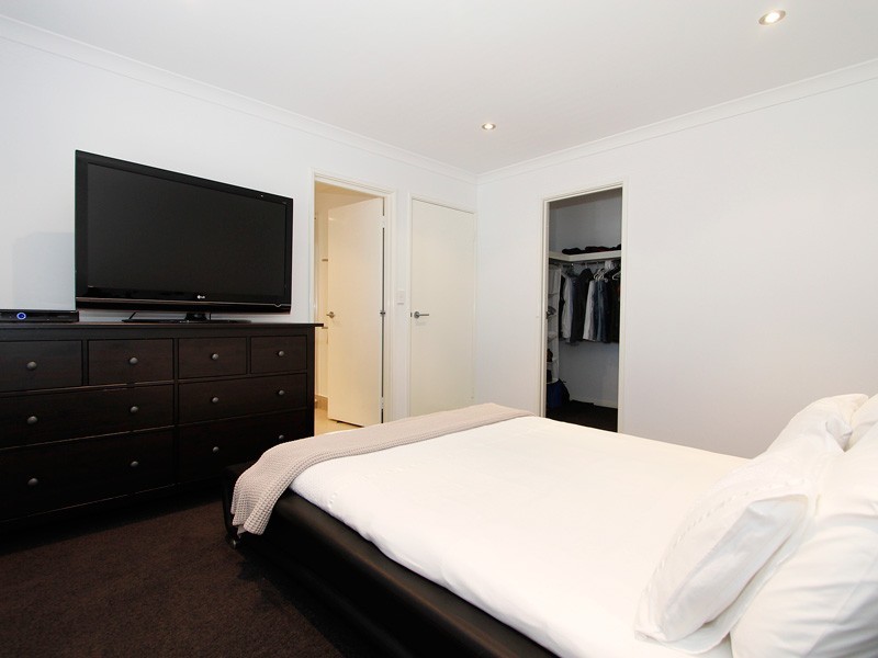 35/1 Pitta Corner, Success WA 6164