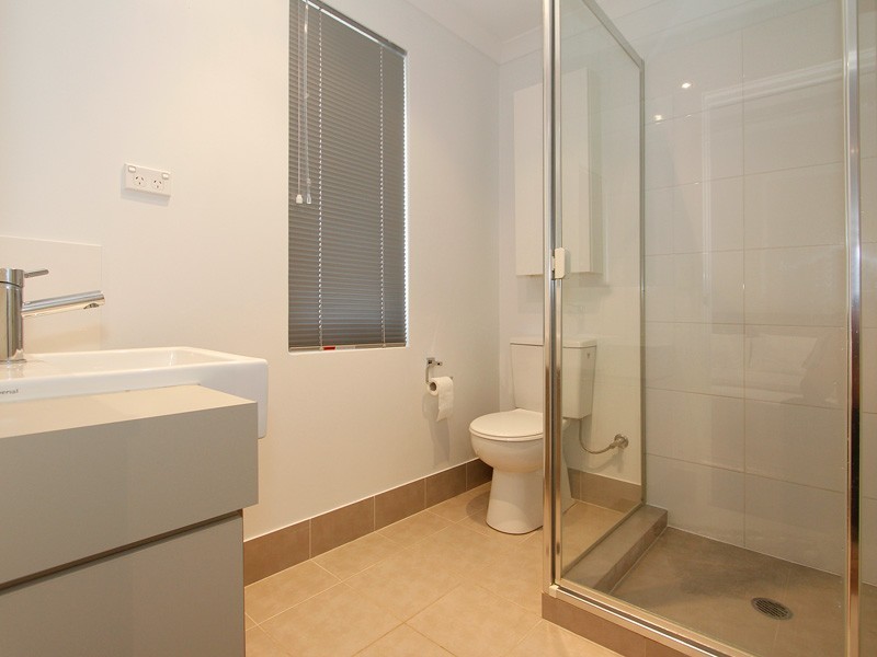 35/1 Pitta Corner, Success WA 6164