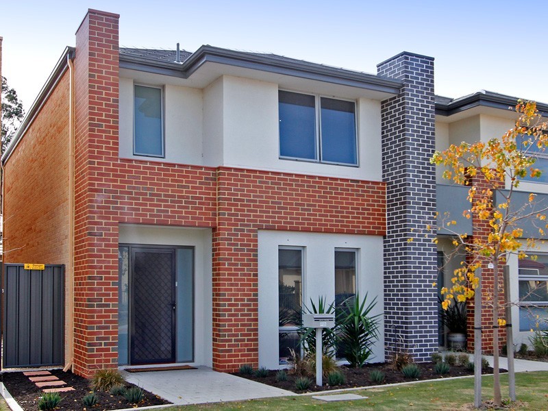 35/1 Pitta Corner, Success WA 6164