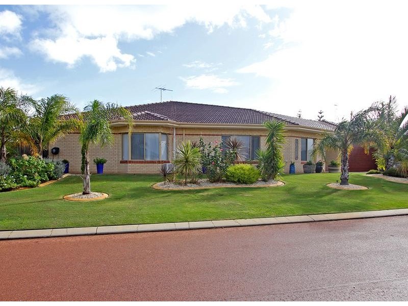 36 Aldenham Heights, Halls Head WA 6210