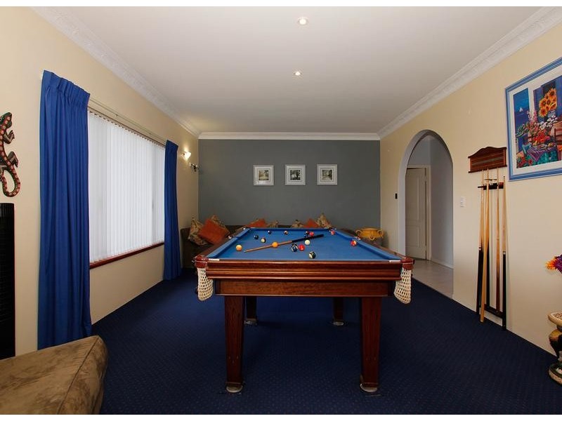 36 Aldenham Heights, Halls Head WA 6210