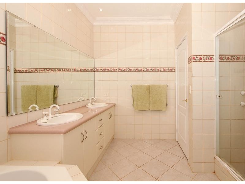 36 Aldenham Heights, Halls Head WA 6210