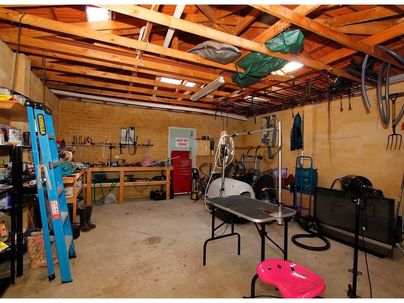 36 Aldenham Heights, Halls Head WA 6210