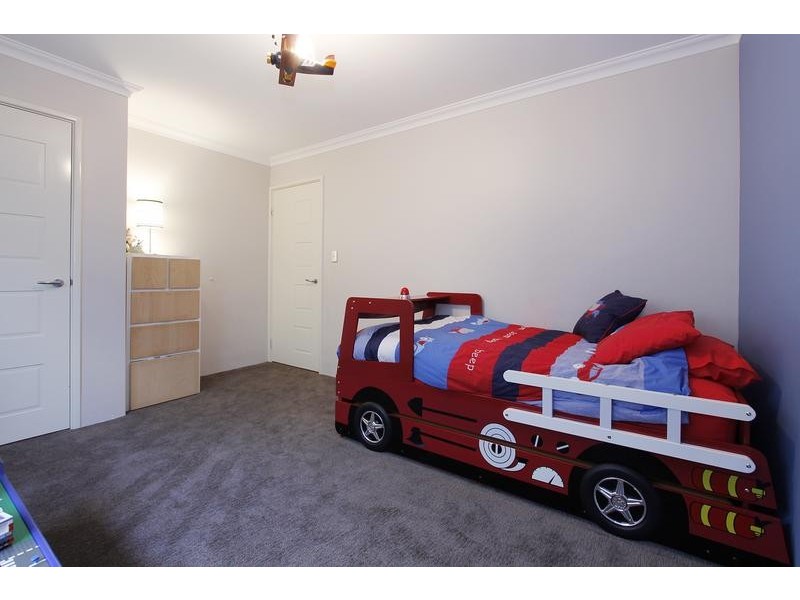 9 Cleland Court, Aubin Grove WA 6164