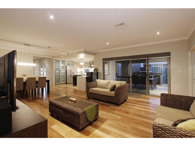 9 Cleland Court, Aubin Grove WA 6164
