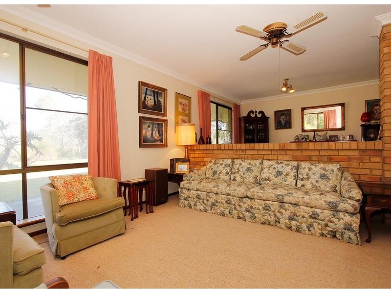 15 Glendale Crescent, Jandakot WA 6164