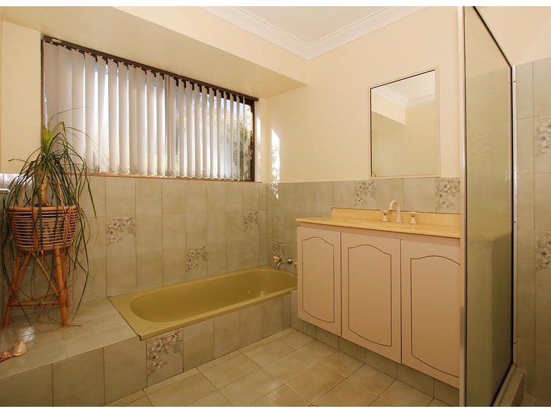 15 Glendale Crescent, Jandakot WA 6164