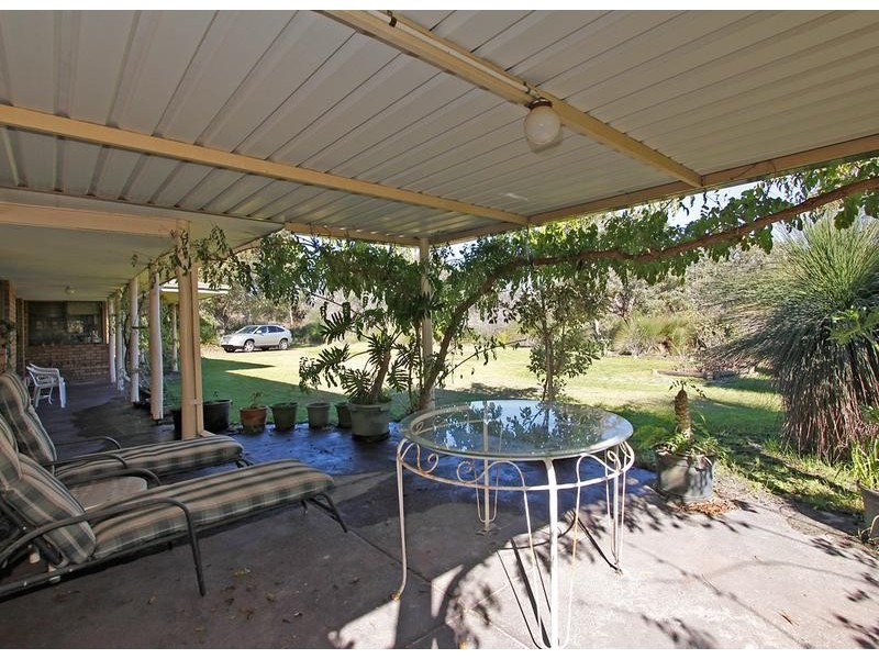 15 Glendale Crescent, Jandakot WA 6164