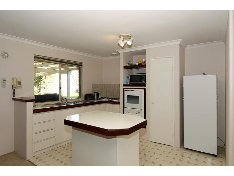 22 Wineberry Loop, South Lake WA 6164