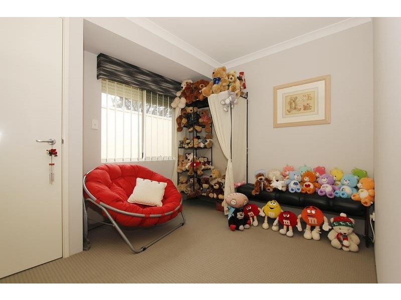 42 Peppermint Gardens, Aubin Grove WA 6164