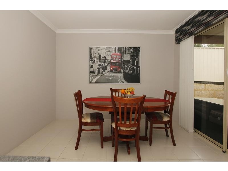 42 Peppermint Gardens, Aubin Grove WA 6164