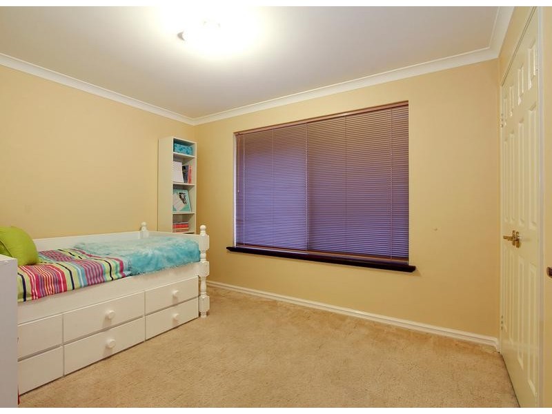 5 Coolum Mews, Jandakot WA 6164