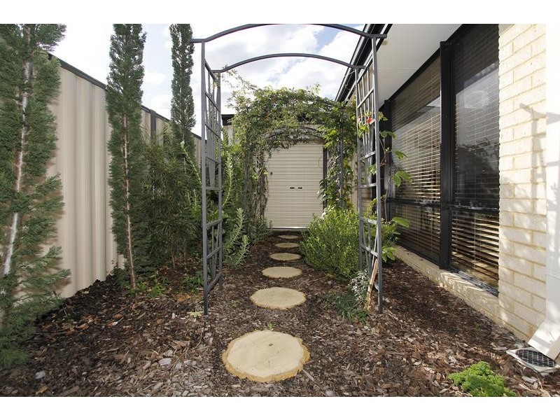 226 Gaebler Road, Aubin Grove WA 6164
