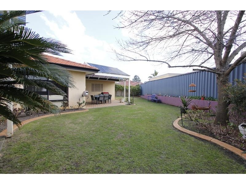 4 Millcroft Elbow, Jandakot WA 6164