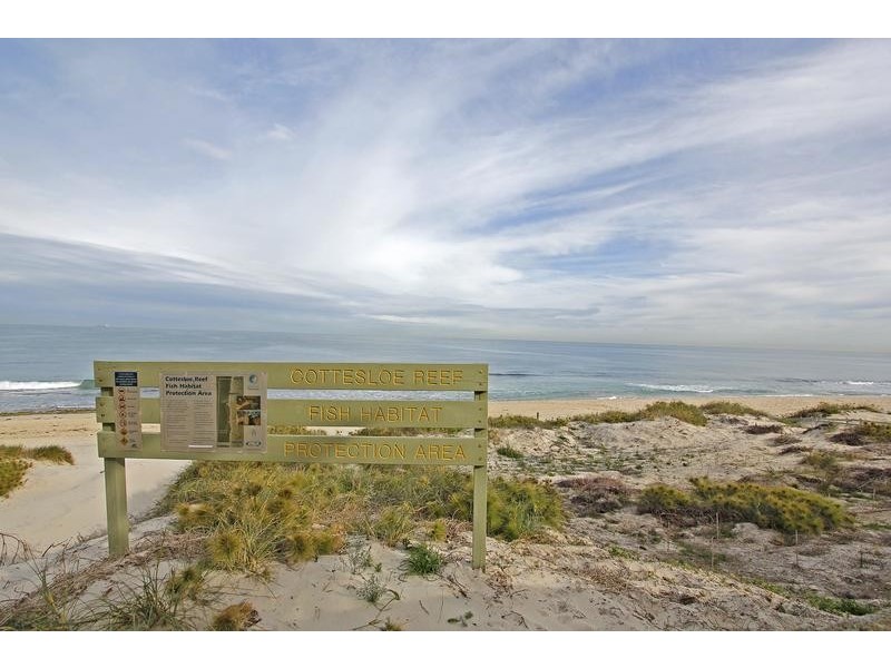 14/20 Overton Gardens, Cottesloe WA 6011