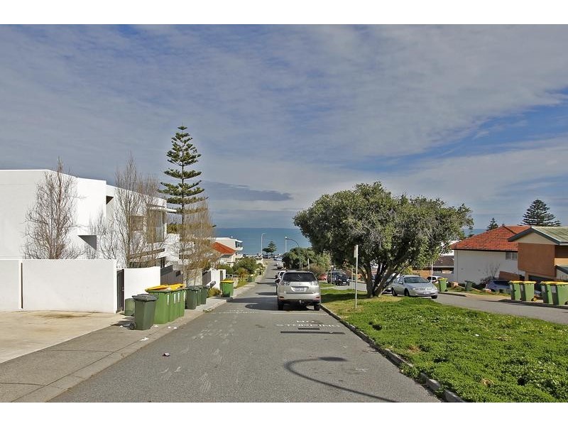 14/20 Overton Gardens, Cottesloe WA 6011