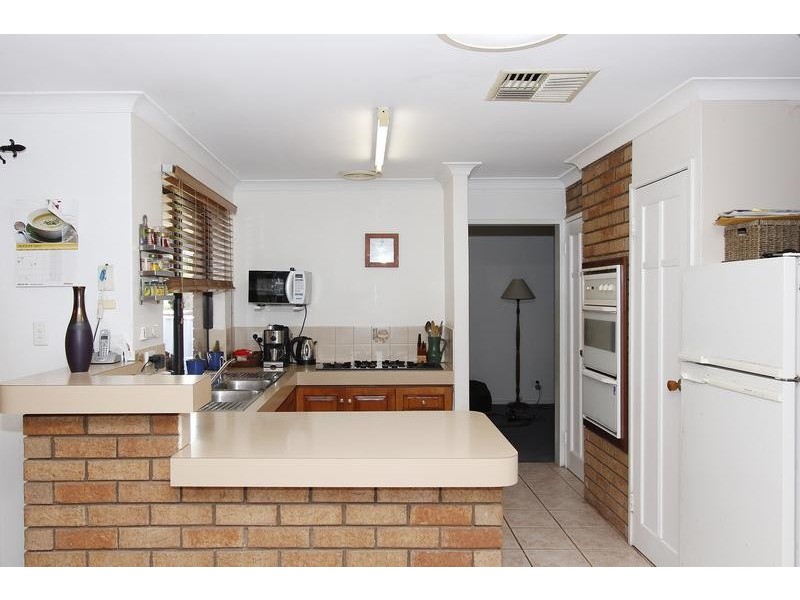 117 Osprey Drive, Yangebup WA 6164