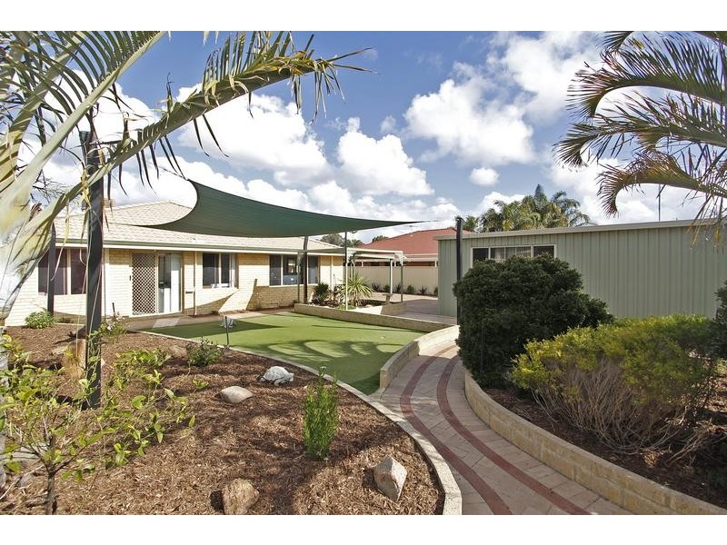 5 Hastings Court, Success WA 6164