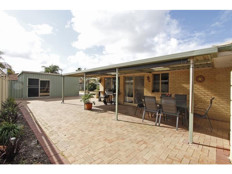 5 Hastings Court, Success WA 6164