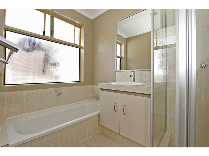 5 Hastings Court, Success WA 6164