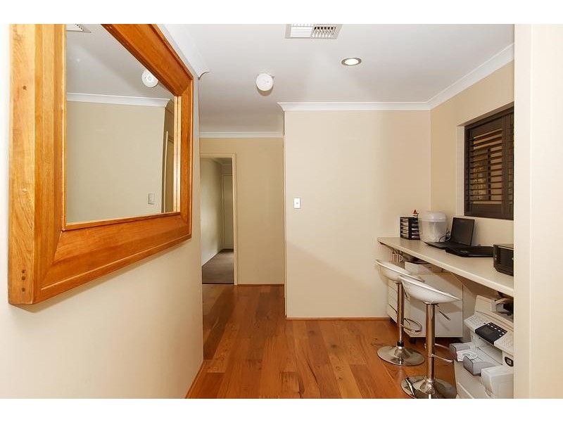 47 Willerin Loop, Success WA 6164