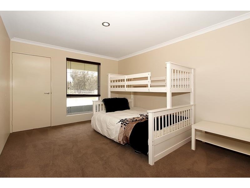 47 Willerin Loop, Success WA 6164