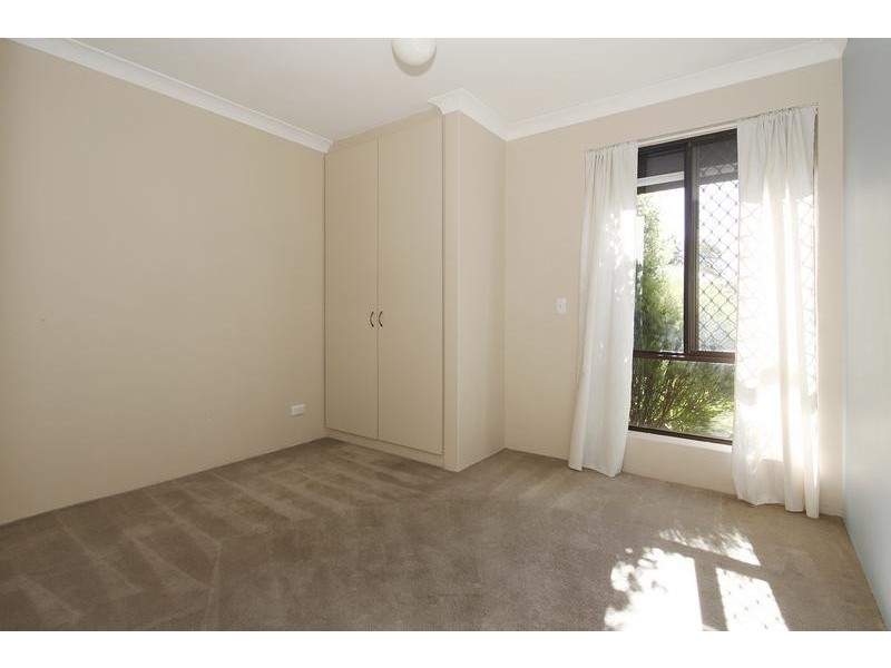 5 Brooks Court, Bibra Lake WA 6163