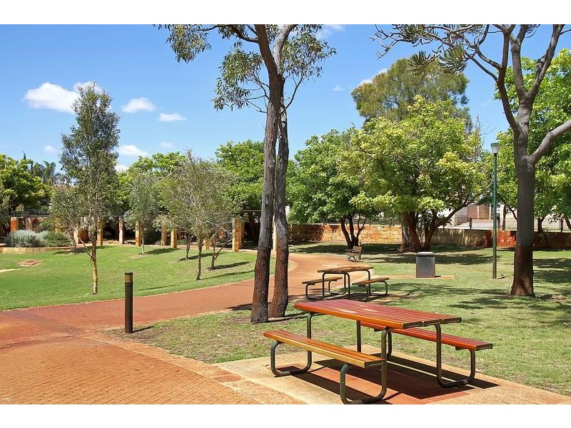 22 Nottingham Parkway, Orelia WA 6167