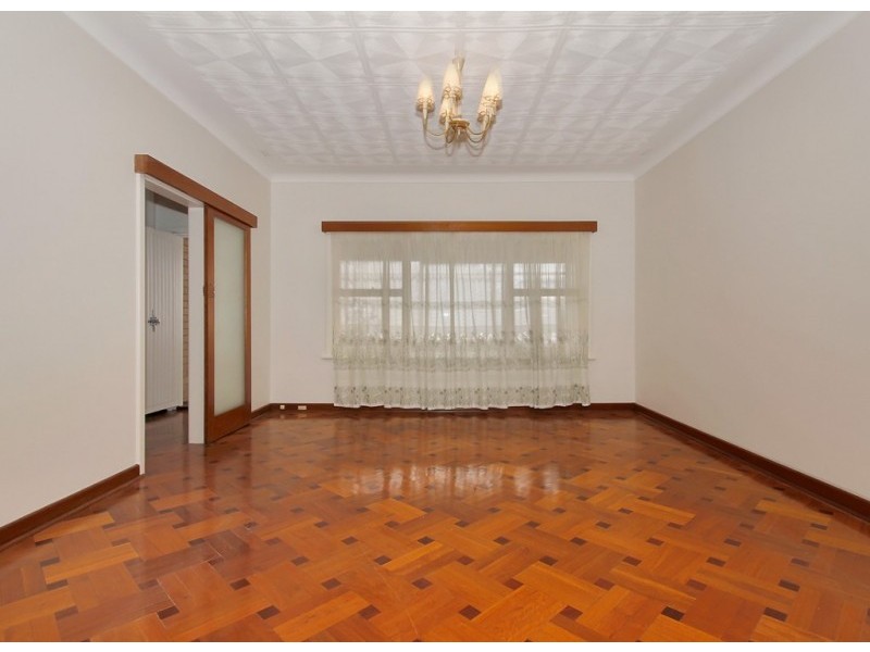 12 Hubble Street, East Fremantle WA 6158