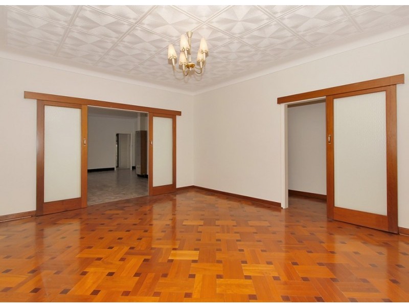 12 Hubble Street, East Fremantle WA 6158