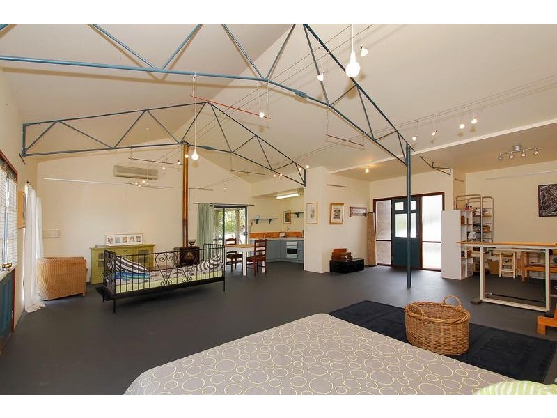 10 Lakes Way, Jandakot WA 6164