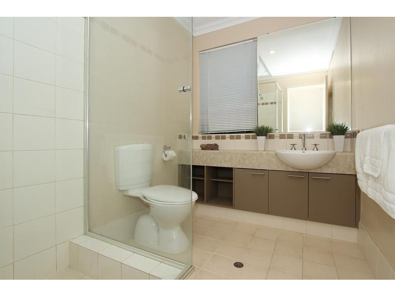 53 Aurora Drive, Atwell WA 6164