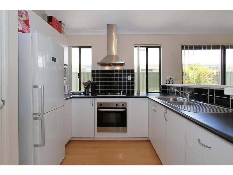 7 Paperbark Lane, Atwell WA 6164