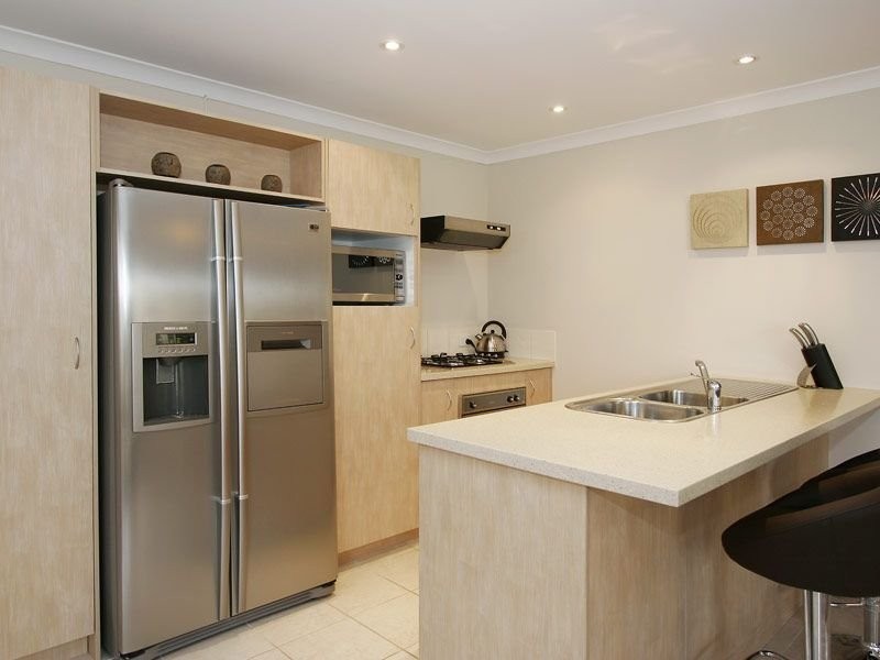 18/31 Barfield Road, Hammond Park WA 6164