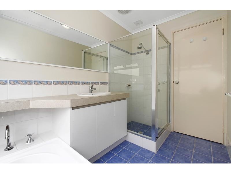 6 Aylesbury Close, Jandakot WA 6164