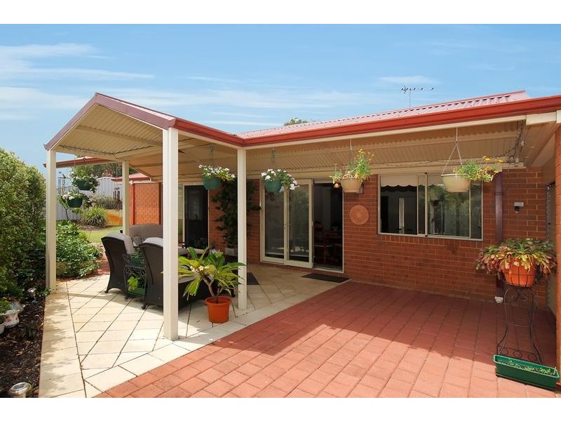 6 Aylesbury Close, Jandakot WA 6164
