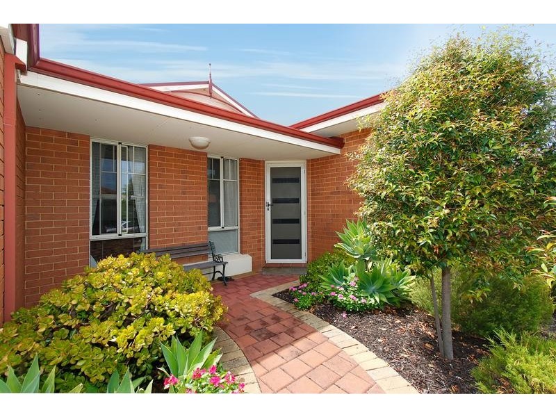 6 Aylesbury Close, Jandakot WA 6164