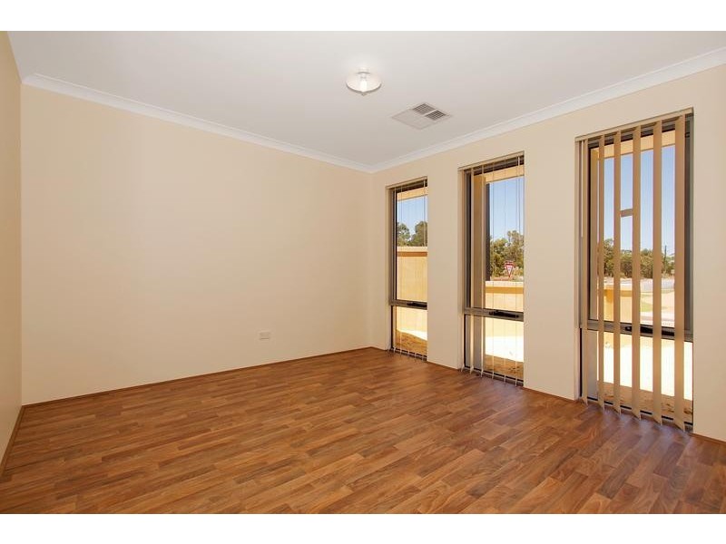 2 Colorado Parade, Aubin Grove WA 6164