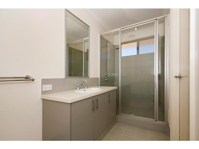 2 Colorado Parade, Aubin Grove WA 6164