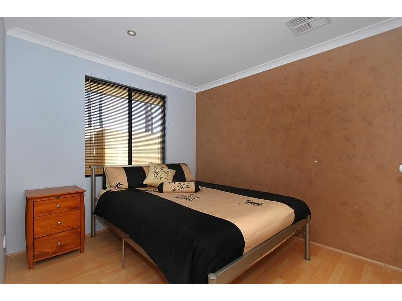 13 Mugo Lane, Aubin Grove WA 6164