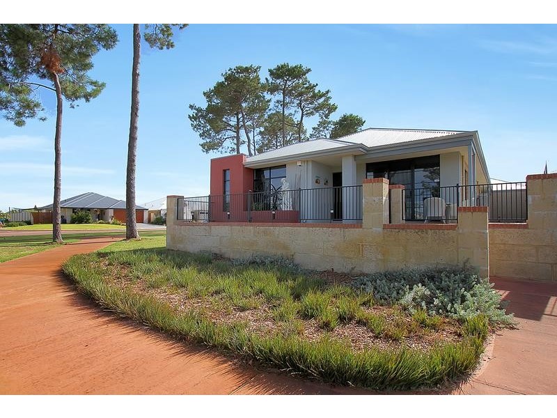 13 Mugo Lane, Aubin Grove WA 6164