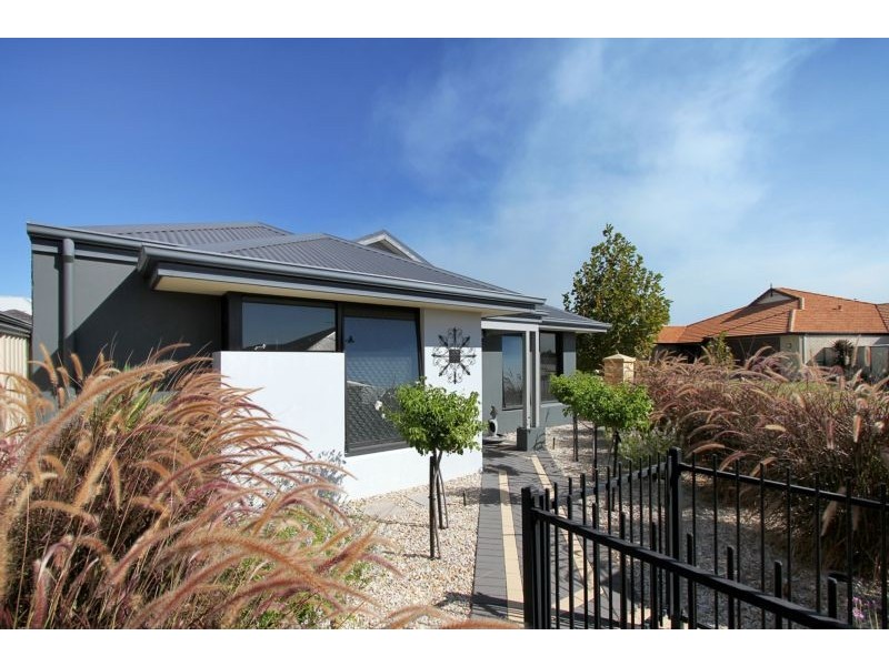 51 Camden Boulevard, Aubin Grove WA 6164